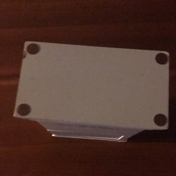 Wendy Bellissimo Cream colored clock with pink rabbit. also decorative piece. - Picture 3 of 4